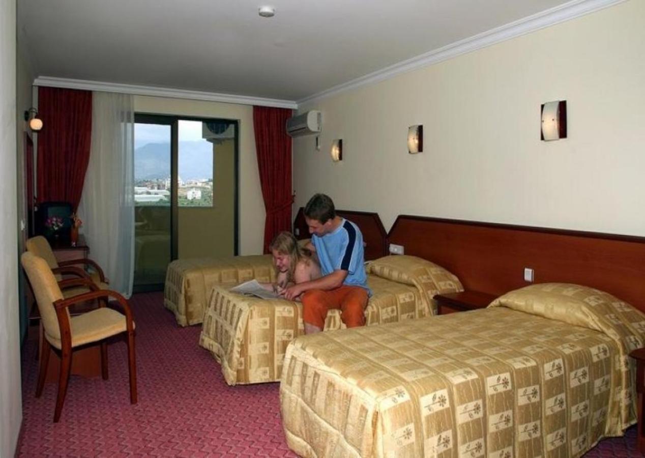 Sunshine Hotell *